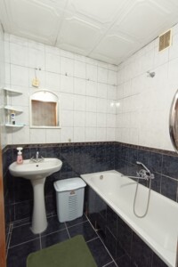 Продаж трикімнатної квартири в Дніпрі, на вул. Новорічна 45, район Перемога-6 фото 2