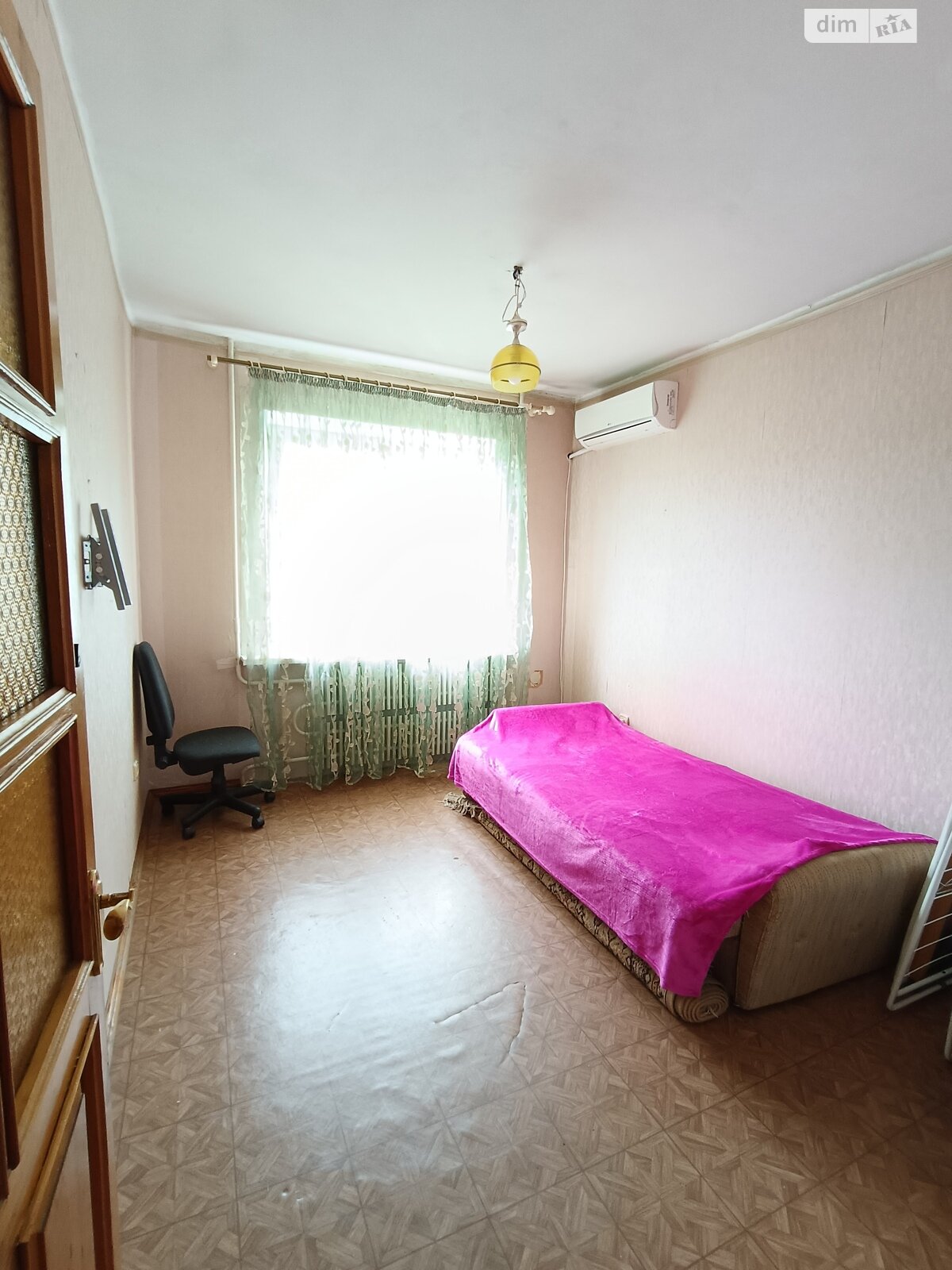 Продаж трикімнатної квартири в Дніпрі, на вул. Новорічна 45, район Перемога-6 фото 1 Продаж трикімнатної квартири в Дніпрі, на вул. Новорічна 45, район Перемога-6 фото 1