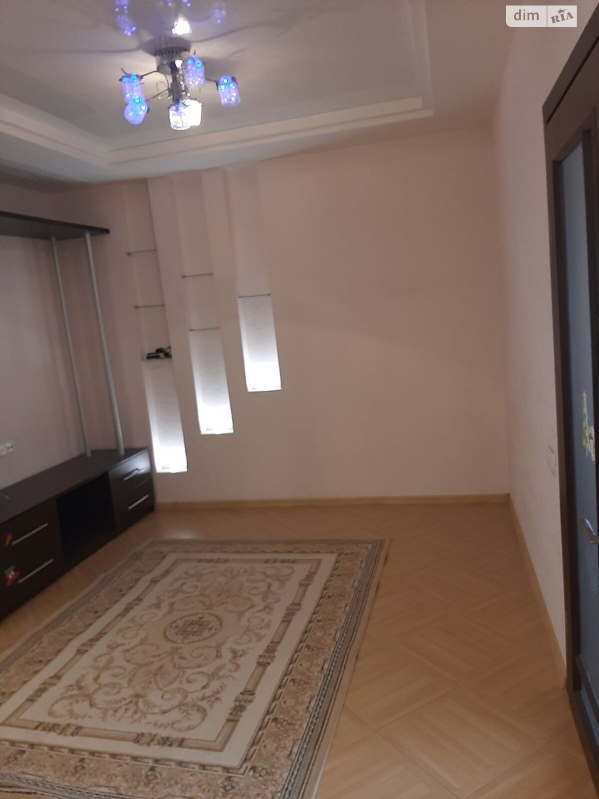 Продажа однокомнатной квартиры в Днепре, на ул. Різоля 7, район Победа-6 фото 1 Продажа однокомнатной квартиры в Днепре, на ул. Різоля 7, район Победа-6 фото 1