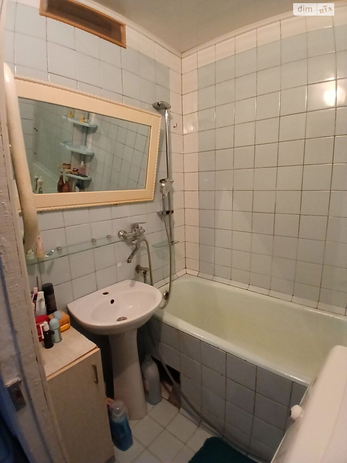 Продажа трехкомнатной квартиры в Днепре, на ул. Різоля 3, кв. 140, район Победа-6 фото 1 Продажа трехкомнатной квартиры в Днепре, на ул. Різоля 3, кв. 140, район Победа-6 фото 1