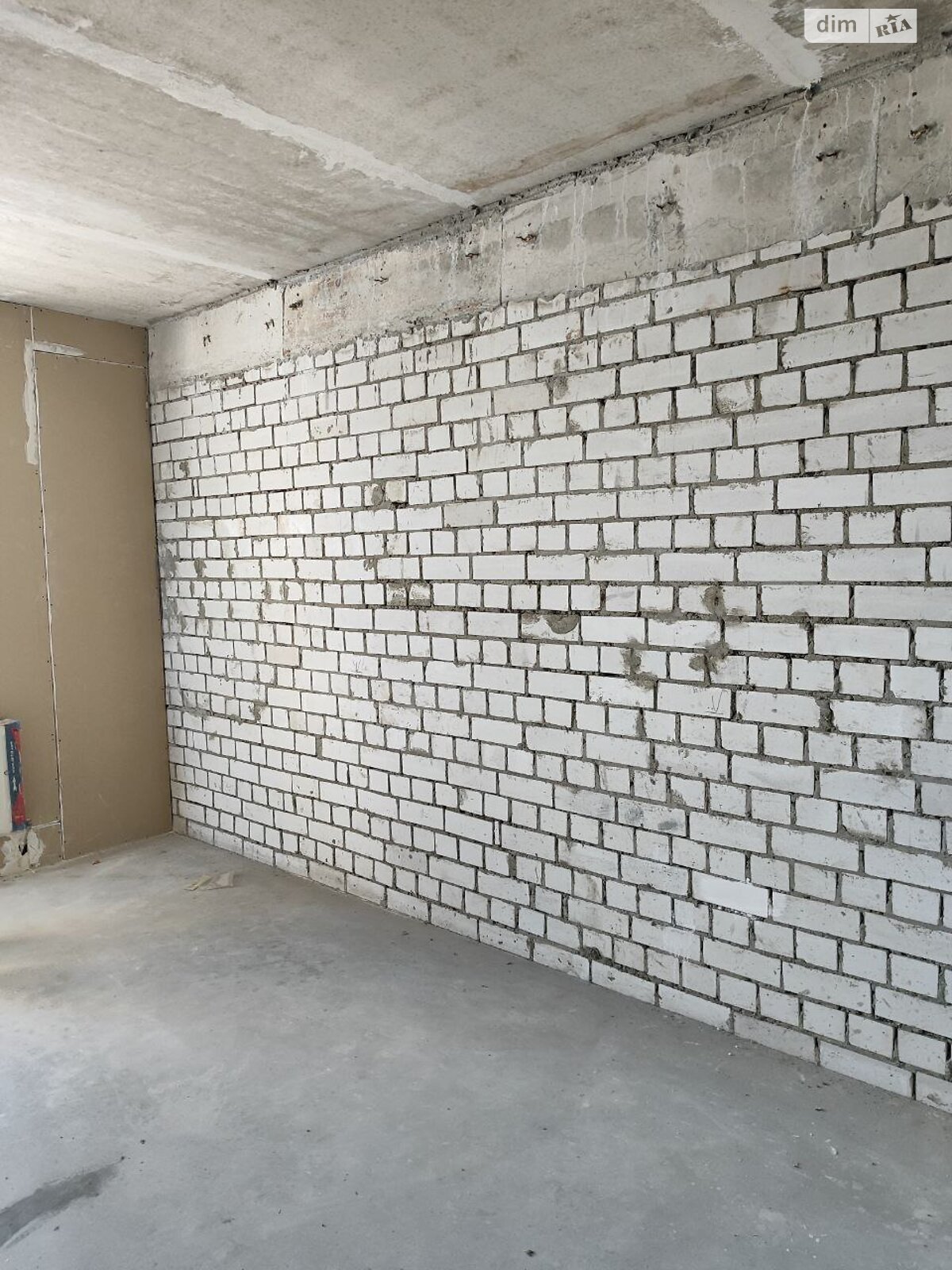 Продаж однокімнатної квартири в Дніпрі, на вул. Ризоля 7, район Перемога-6 фото 1