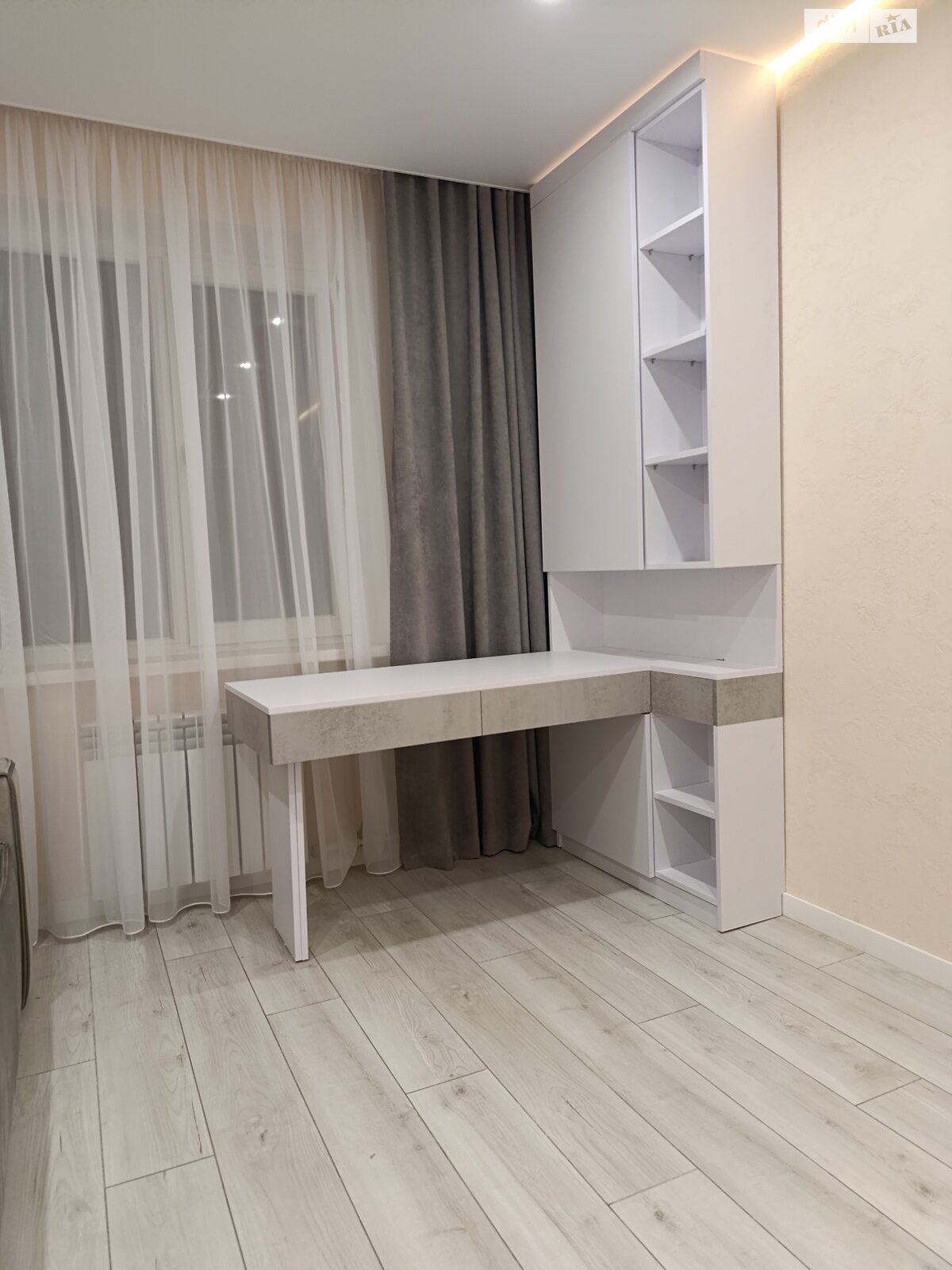 Продажа трехкомнатной квартиры в Днепре, на пер. Штабной, район Победа-6 фото 1 Продажа трехкомнатной квартиры в Днепре, на пер. Штабной, район Победа-6 фото 1