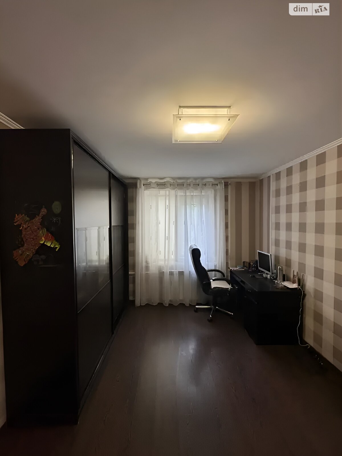Продажа трехкомнатной квартиры в Днепре, на пер. Штабной 8, район Победа-6 фото 1 Продажа трехкомнатной квартиры в Днепре, на пер. Штабной 8, район Победа-6 фото 1
