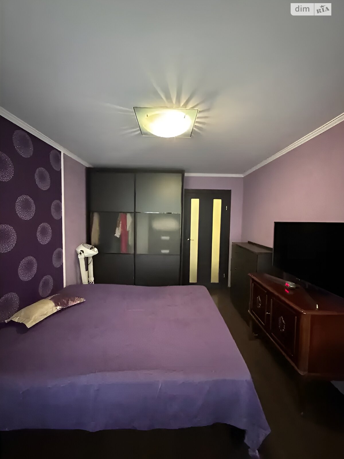 Продажа трехкомнатной квартиры в Днепре, на пер. Штабной 8, район Победа-6 фото 1 Продажа трехкомнатной квартиры в Днепре, на пер. Штабной 8, район Победа-6 фото 1