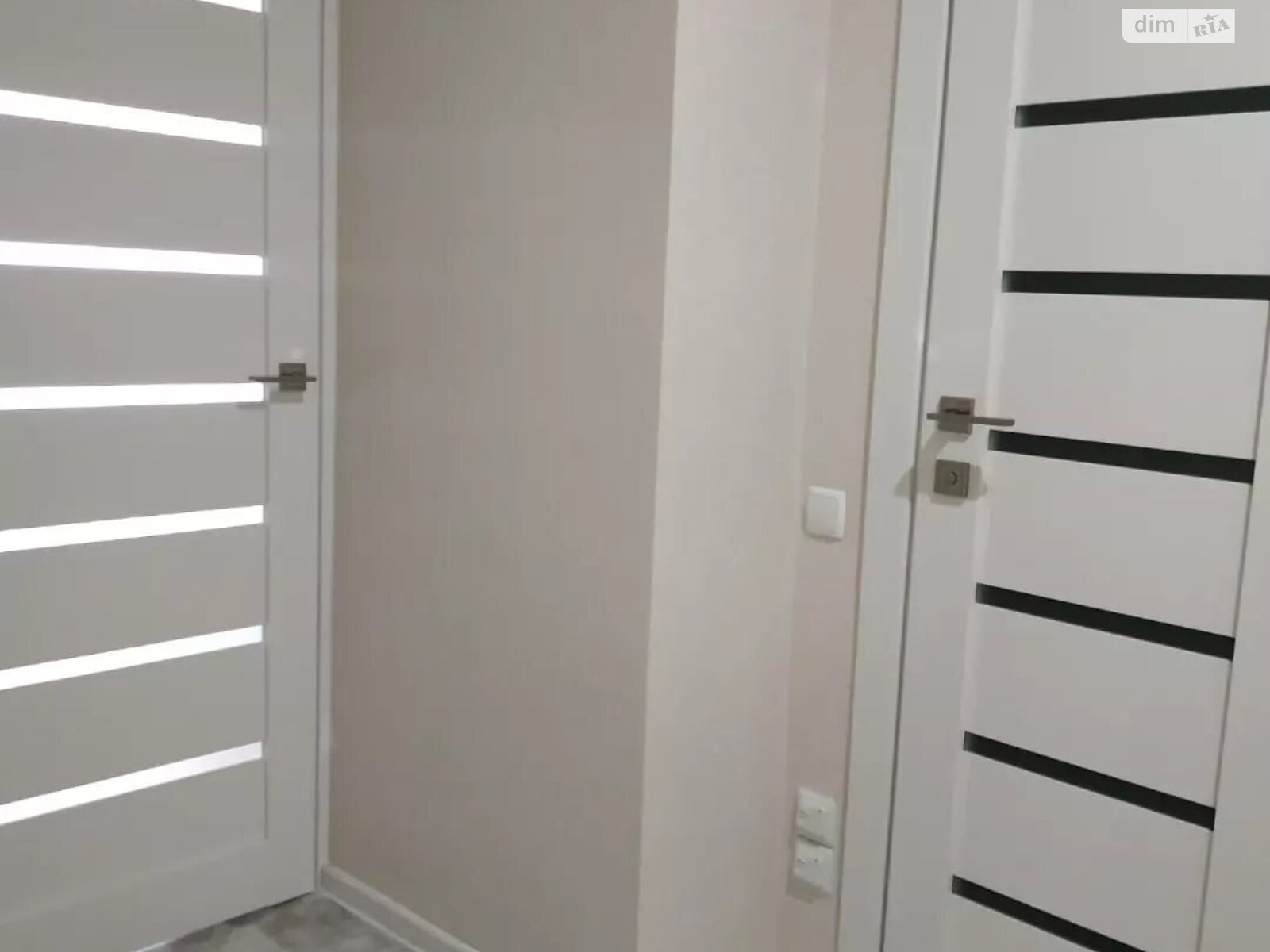 Продажа однокомнатной квартиры в Днепре, на бул. Славы 27, кв. 38, район Победа-6 фото 1 Продажа однокомнатной квартиры в Днепре, на бул. Славы 27, кв. 38, район Победа-6 фото 1
