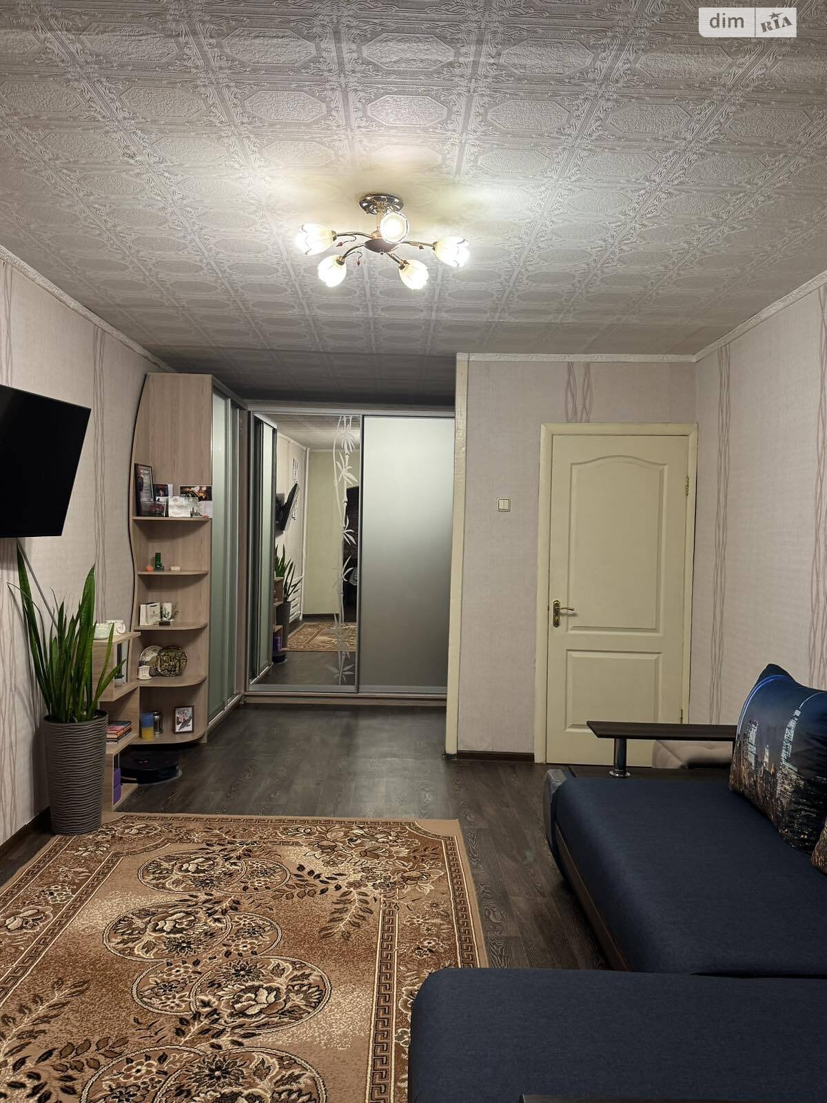 Продаж однокімнатної квартири в Дніпрі, на бул. Слави 20, район Перемога-6 фото 1 Продаж однокімнатної квартири в Дніпрі, на бул. Слави 20, район Перемога-6 фото 1