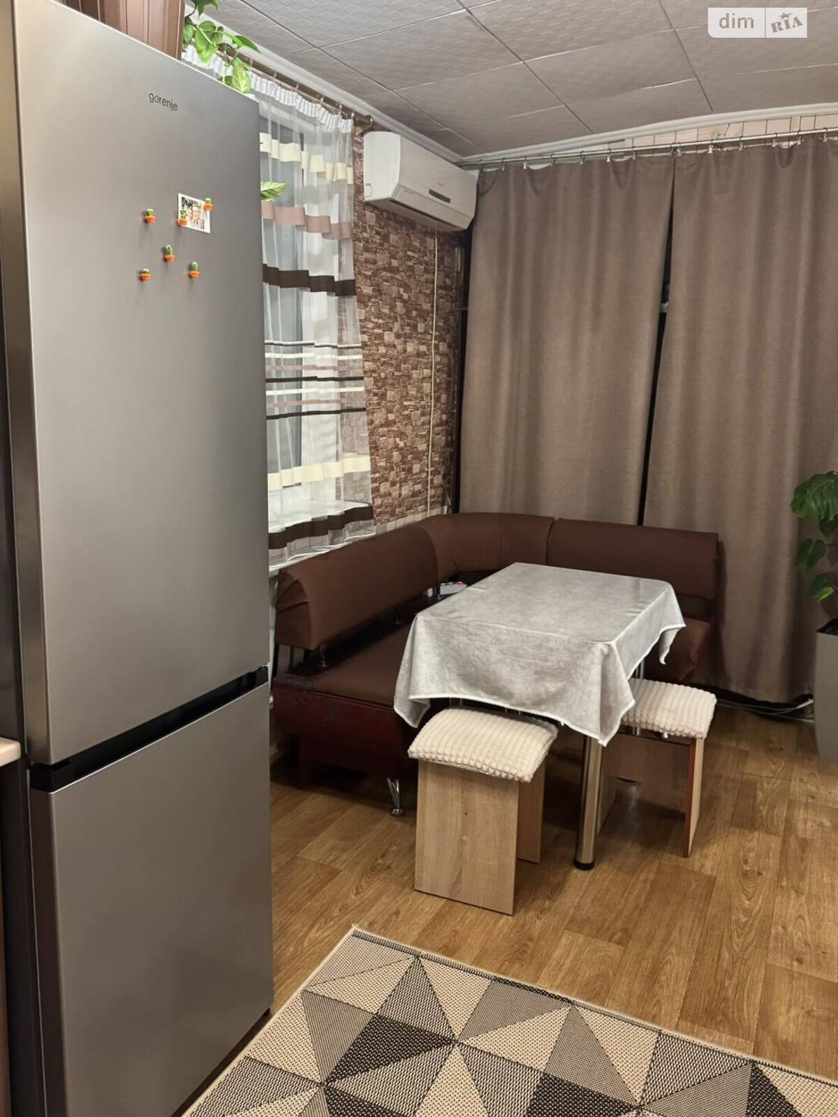 Продаж однокімнатної квартири в Дніпрі, на бул. Слави 20, район Перемога-6 фото 1 Продаж однокімнатної квартири в Дніпрі, на бул. Слави 20, район Перемога-6 фото 1