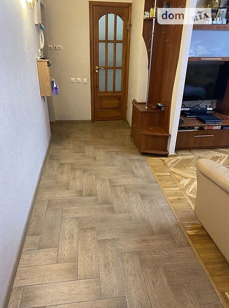 Продажа трехкомнатной квартиры в Днепре, на бул. Славы, район Победа-5 фото 1 Продажа трехкомнатной квартиры в Днепре, на бул. Славы, район Победа-5 фото 1
