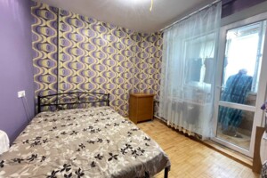 Продаж двокімнатної квартири в Дніпрі, на просп. Героїв 40, район Перемога-6 фото 2