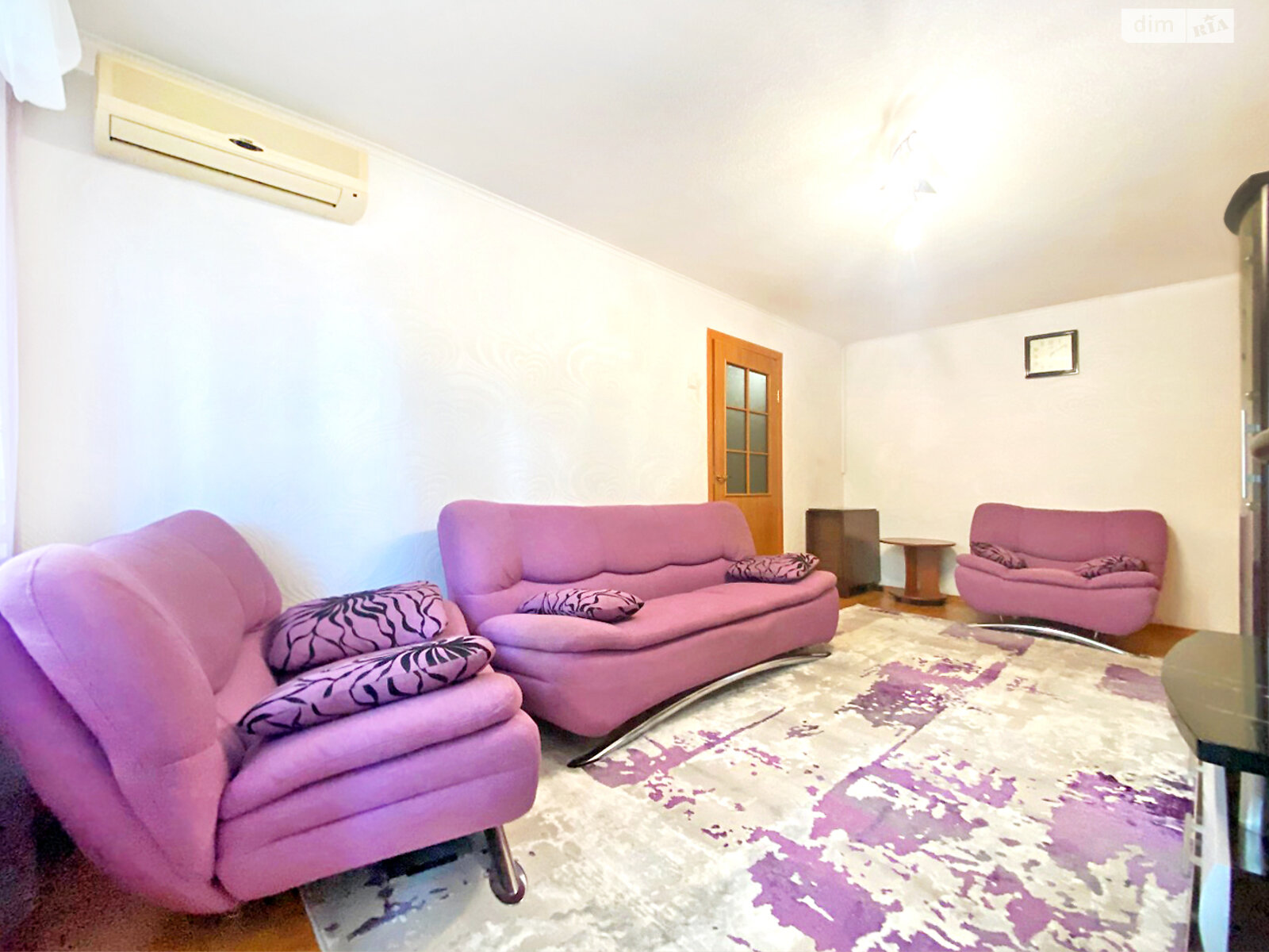 Продажа трехкомнатной квартиры в Днепре, на просп. Науки, район Подстанция фото 1 Продажа трехкомнатной квартиры в Днепре, на просп. Науки, район Подстанция фото 1