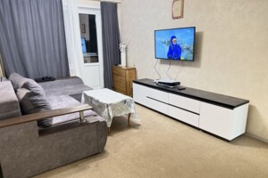 Продаж трикімнатної квартири в Дніпрі, на вул. Велика Діївська 46, район Покровський фото 2