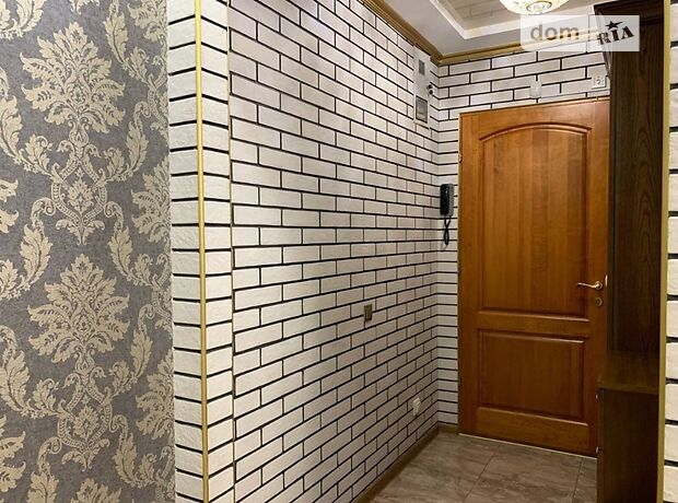 Продажа трехкомнатной квартиры в Днепре, на Дия Максима (Шелгунова) улица район Покровский фото 1 Продажа трехкомнатной квартиры в Днепре, на Дия Максима (Шелгунова) улица район Покровский фото 1