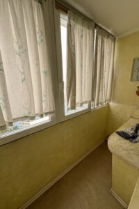 Продажа двухкомнатной квартиры в Днепре, на ул. Кондратюка Юрия 24, район Покровский фото 2