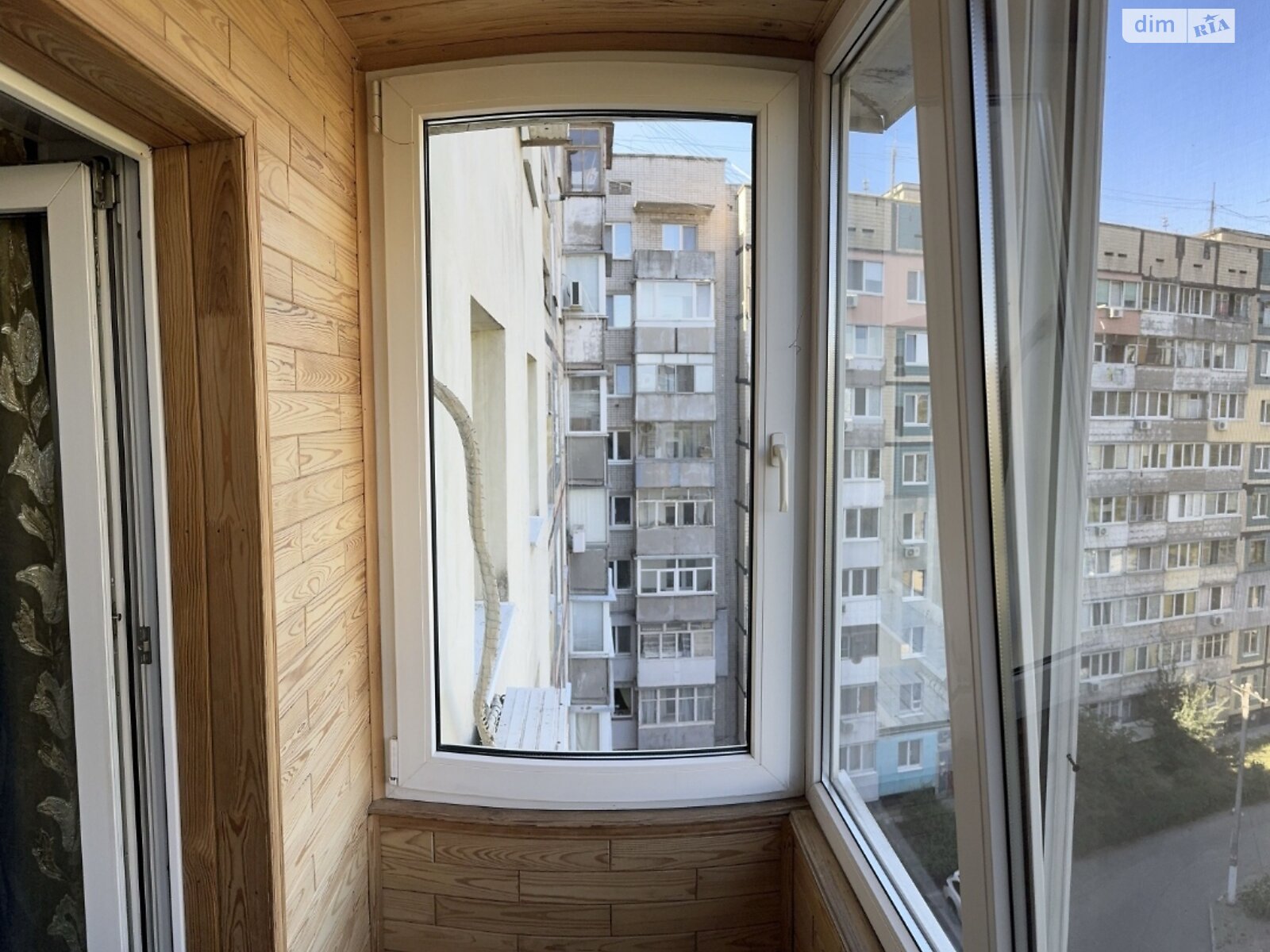Продажа трехкомнатной квартиры в Днепре, на ул. Трофимовых Братьев 40, район Покровский фото 1 Продажа трехкомнатной квартиры в Днепре, на ул. Трофимовых Братьев 40, район Покровский фото 1