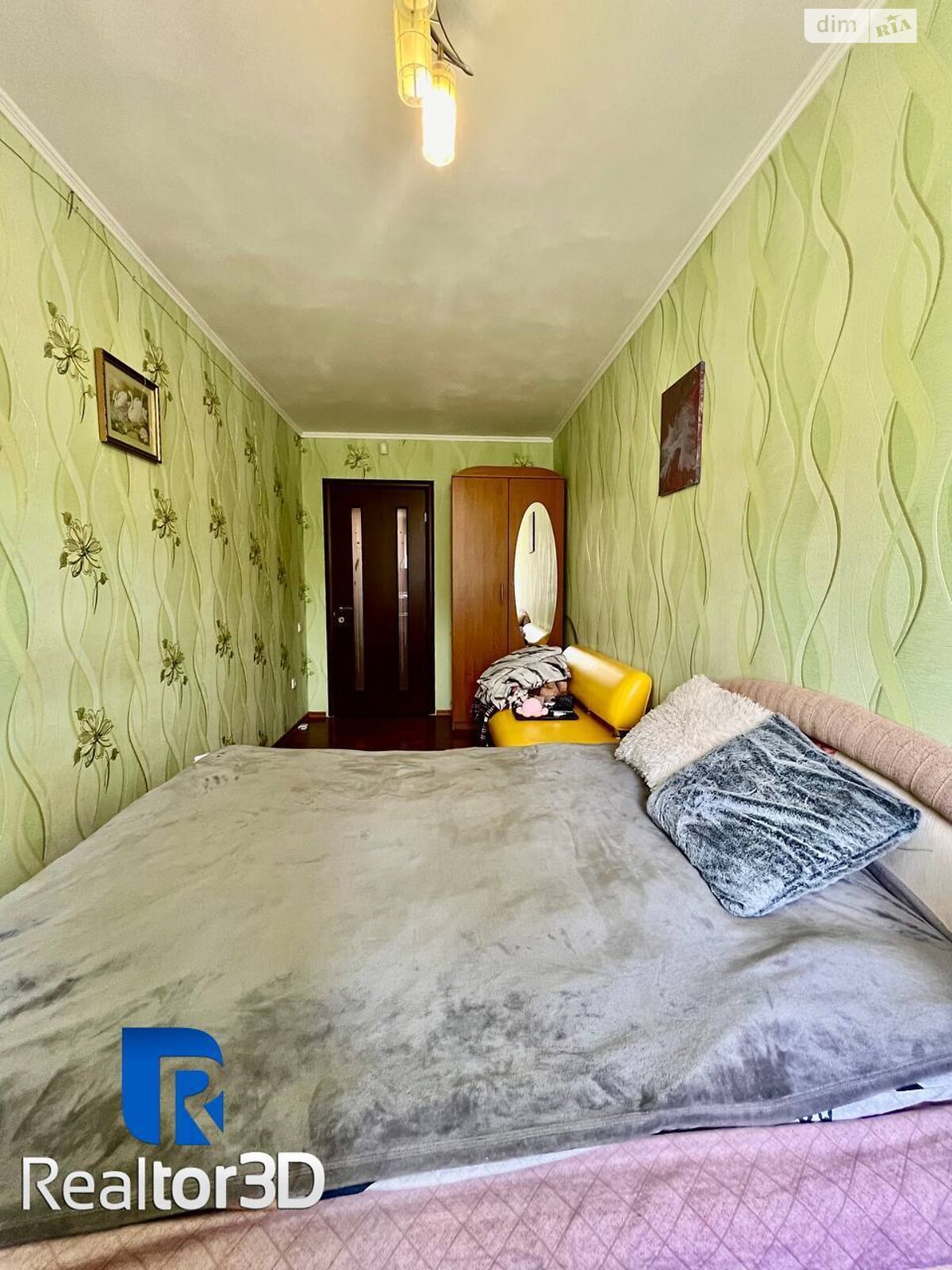 Продаж трикімнатної квартири в Дніпрі, на просп. Поля Олександра 143А, фото 1 Продаж трикімнатної квартири в Дніпрі, на просп. Поля Олександра 143А, фото 1
