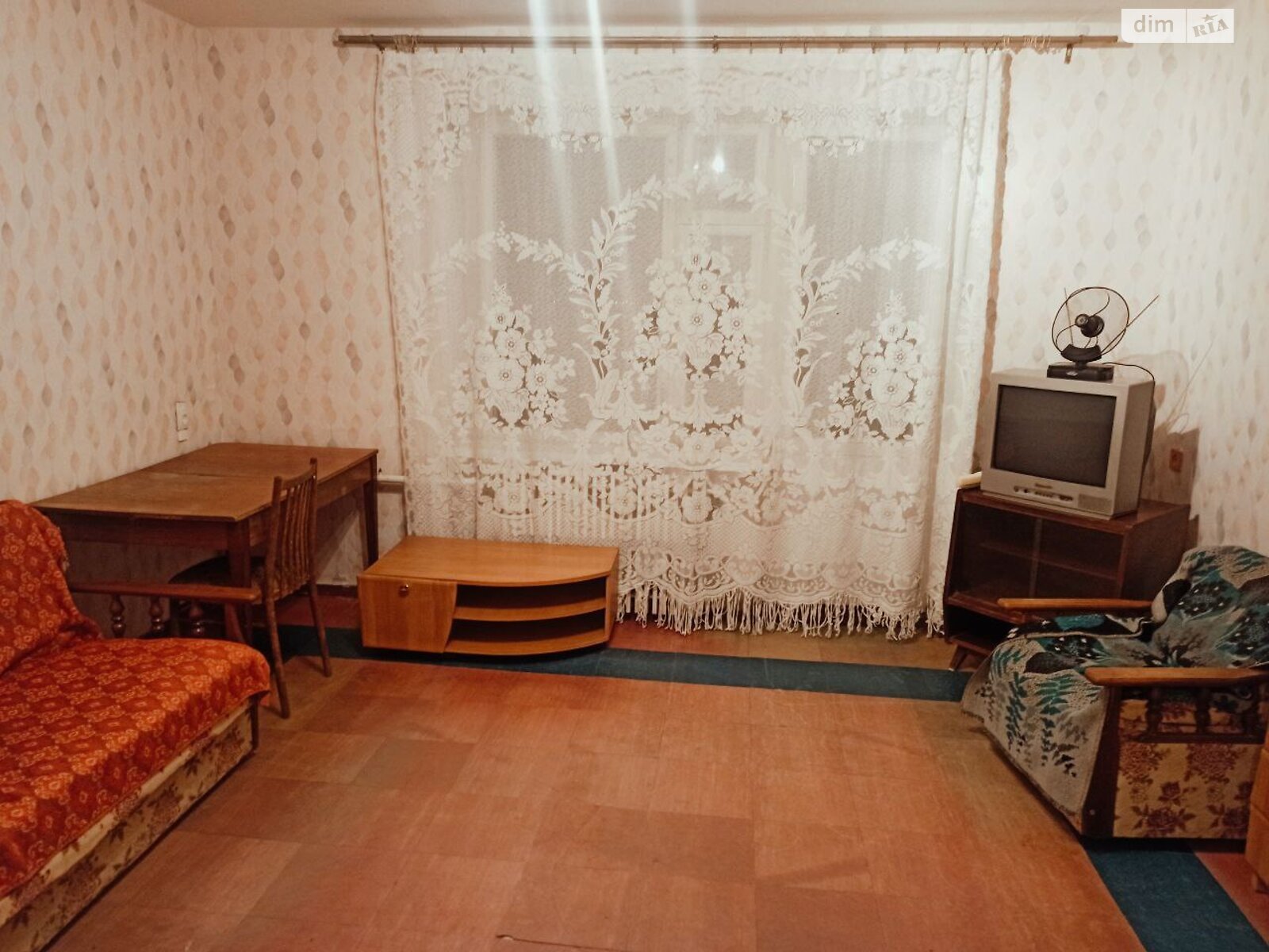 Продаж трикімнатної квартири в Дніпрі, на вул. 20-річчя Перемоги, район Придніпровський фото 1