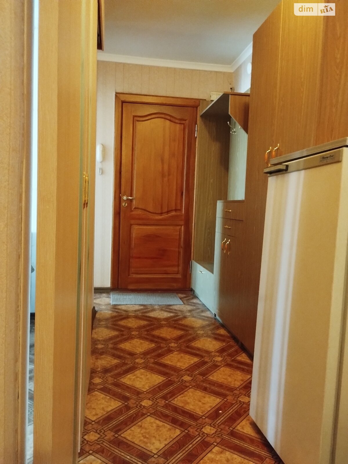 Продажа трехкомнатной квартиры в Днепре, на ул. Ивана Багряного 13, район Приднепровский фото 1 Продажа трехкомнатной квартиры в Днепре, на ул. Ивана Багряного 13, район Приднепровский фото 1