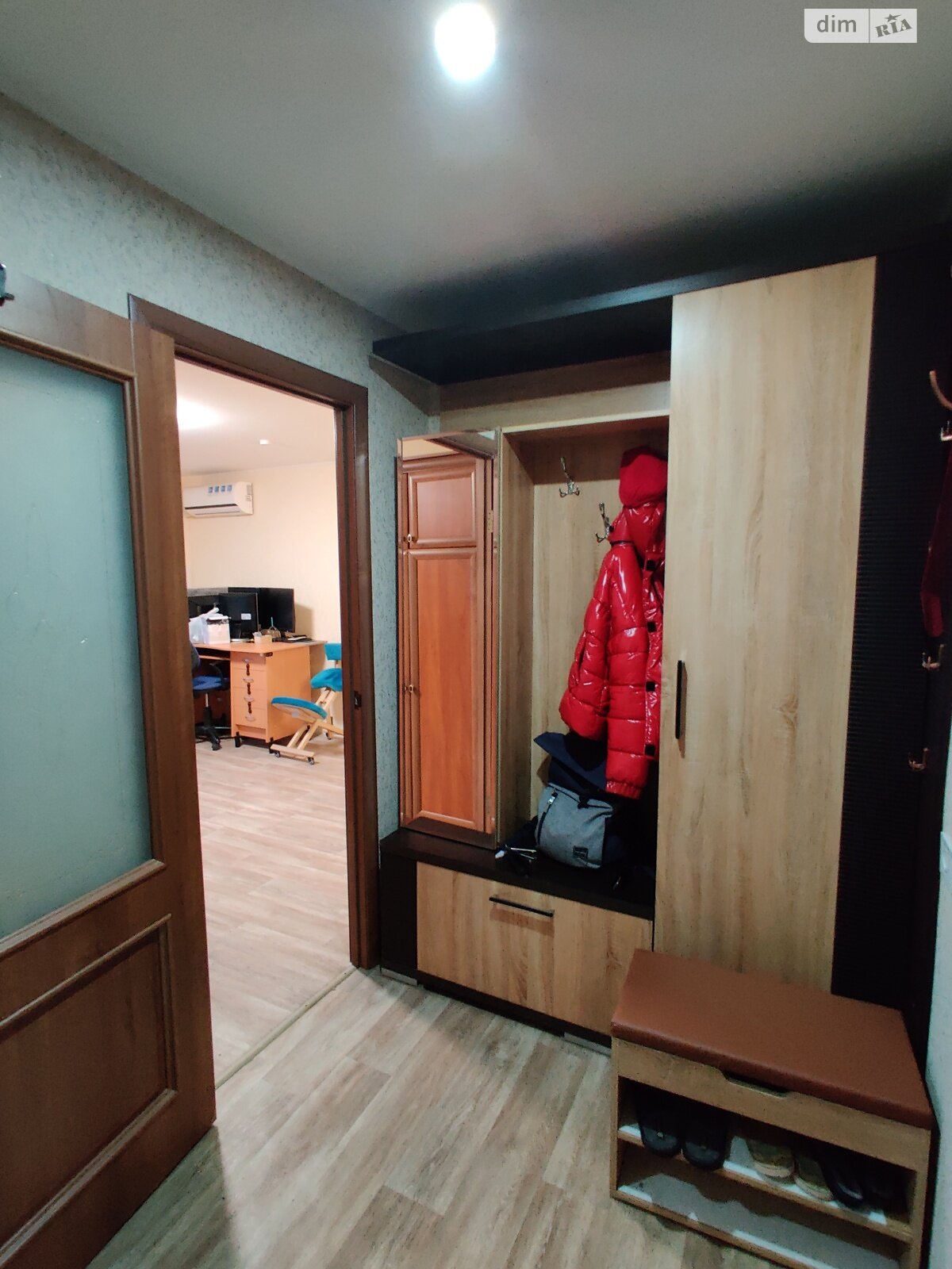 Продаж однокімнатної квартири в Дніпрі, на вул. Івана Багряного 10, район Придніпровський фото 1 Продаж однокімнатної квартири в Дніпрі, на вул. Івана Багряного 10, район Придніпровський фото 1