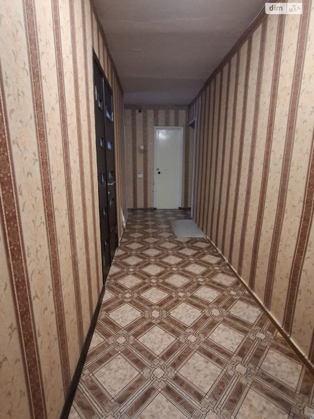 Продаж трикімнатної квартири в Дніпрі, на вул. Кирила Осьмака 6, район Придніпровський фото 1 Продаж трикімнатної квартири в Дніпрі, на вул. Кирила Осьмака 6, район Придніпровський фото 1