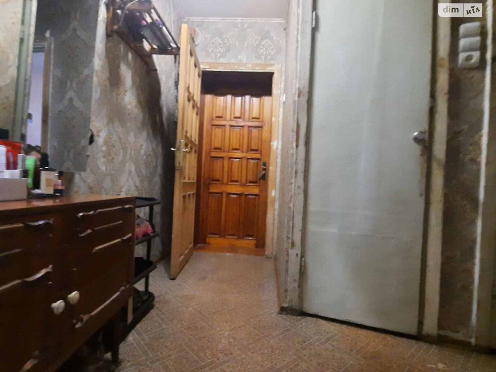 Продажа двухкомнатной квартиры в Днепре, на ул. Кирилла Осьмака 15, район Приднепровский фото 1 Продажа двухкомнатной квартиры в Днепре, на ул. Кирилла Осьмака 15, район Приднепровский фото 1