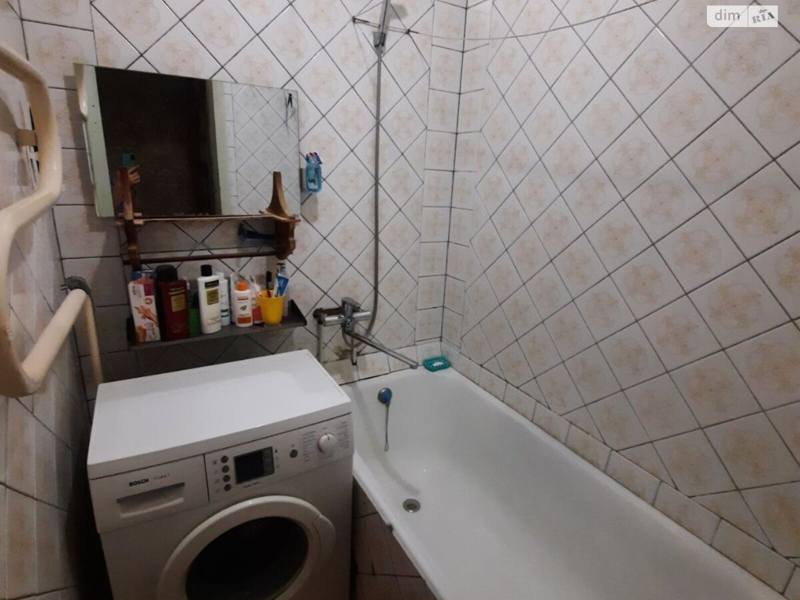 Продажа двухкомнатной квартиры в Днепре, на ул. Кирилла Осьмака 15, район Приднепровский фото 1 Продажа двухкомнатной квартиры в Днепре, на ул. Кирилла Осьмака 15, район Приднепровский фото 1