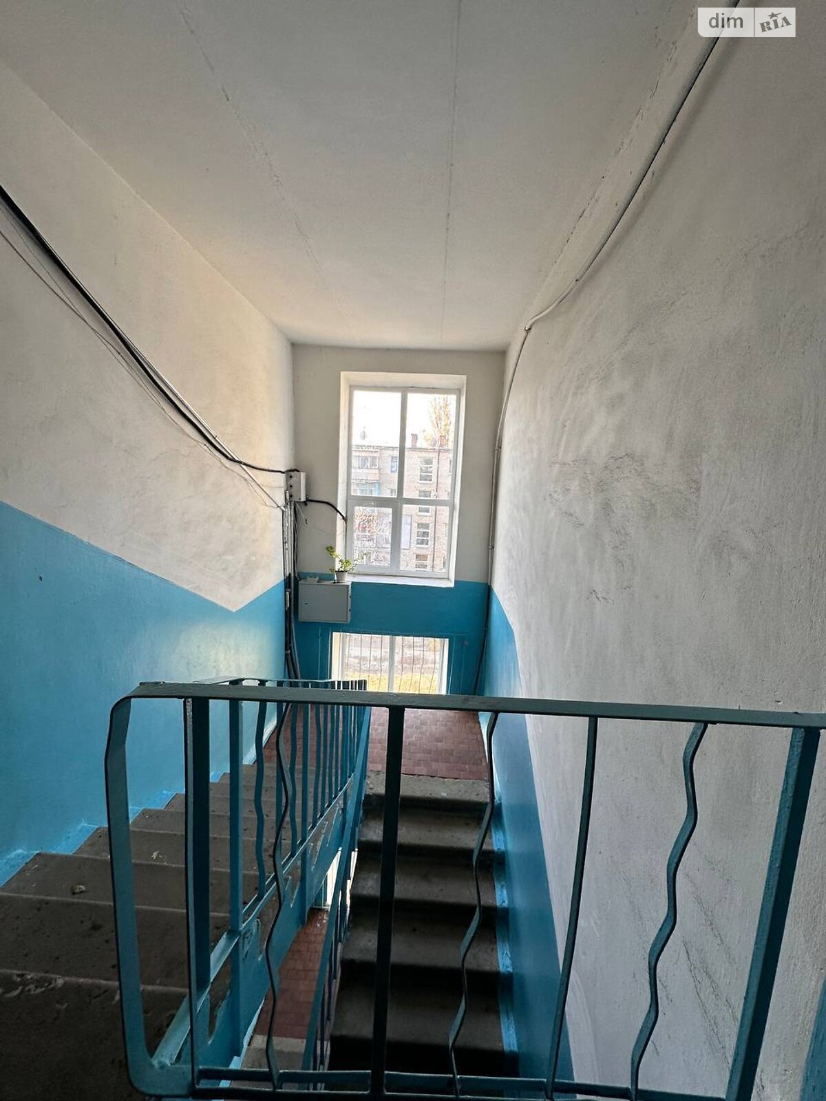 Продаж трикімнатної квартири в Дніпрі, на вул. Космонавтів 11, район Придніпровський фото 1 Продаж трикімнатної квартири в Дніпрі, на вул. Космонавтів 11, район Придніпровський фото 1