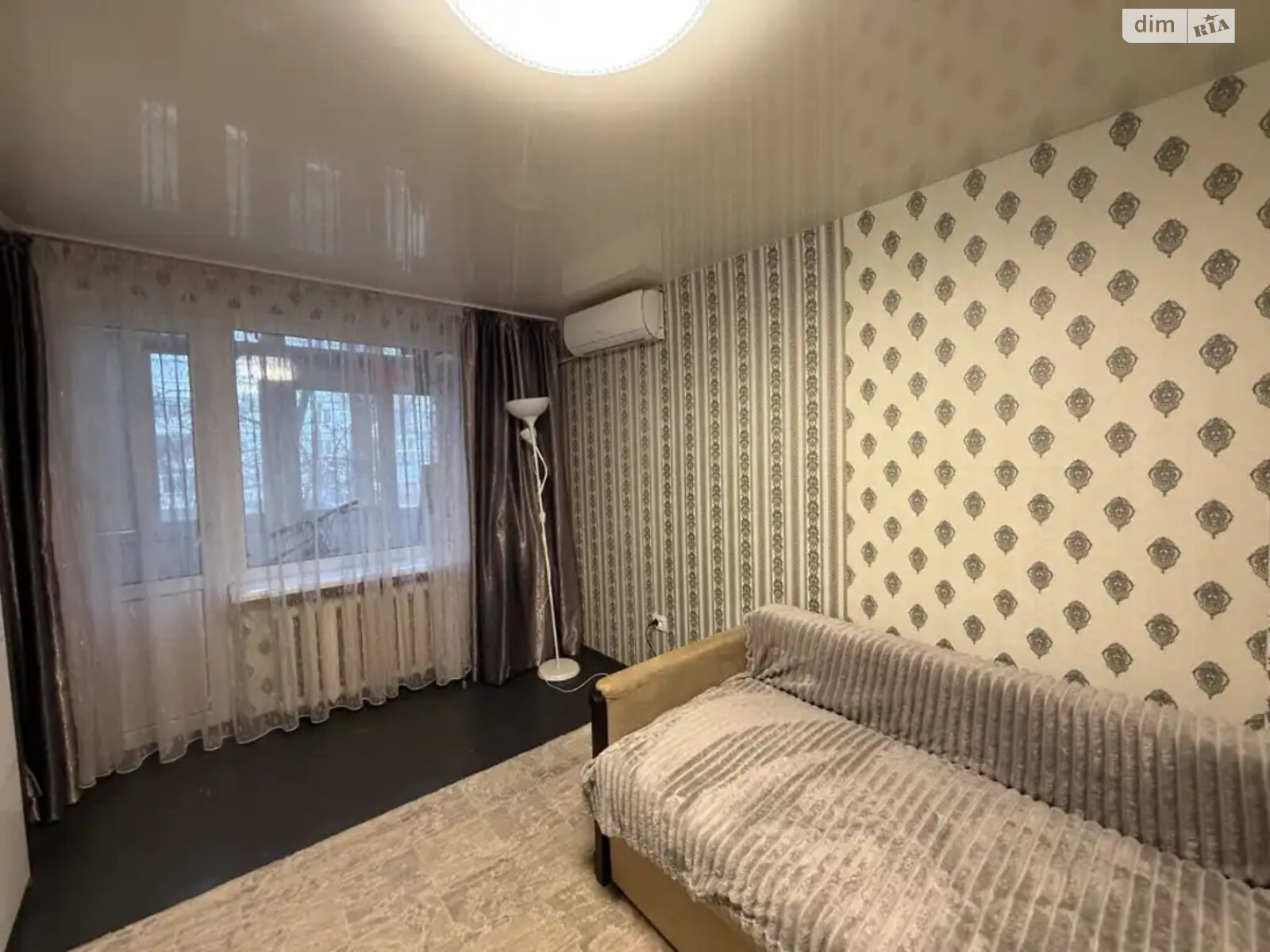 Продажа двухкомнатной квартиры в Днепре, на ул. Космонавтов 15, район Приднепровский фото 1