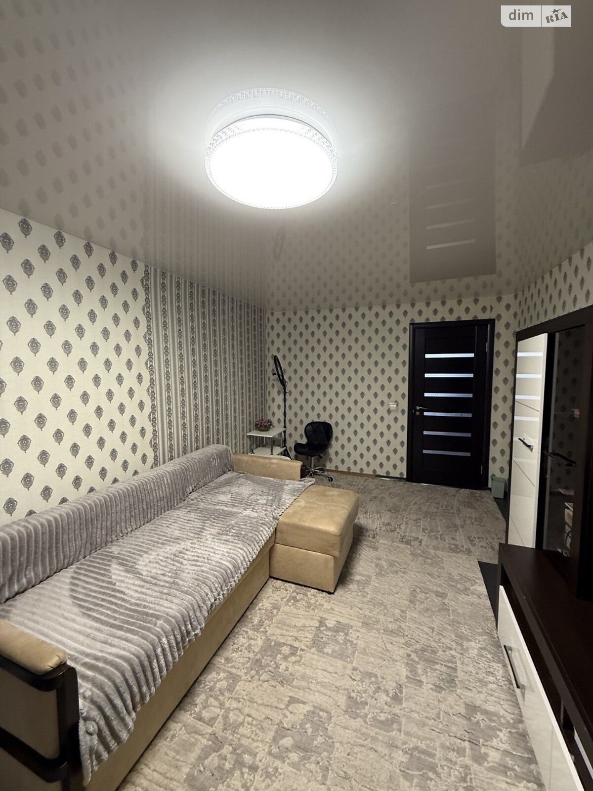 Продажа двухкомнатной квартиры в Днепре, на ул. Космонавтов 15, район Приднепровский фото 1