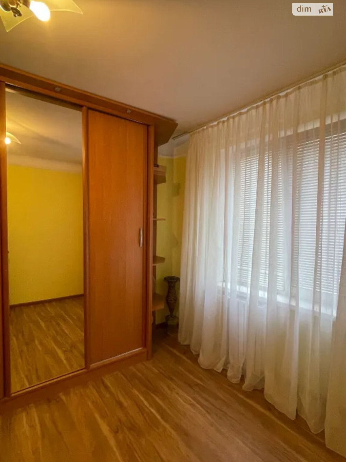 Продаж трикімнатної квартири в Дніпрі, на вул. Немировича-Данченка 30, район Придніпровський фото 1 Продаж трикімнатної квартири в Дніпрі, на вул. Немировича-Данченка 30, район Придніпровський фото 1