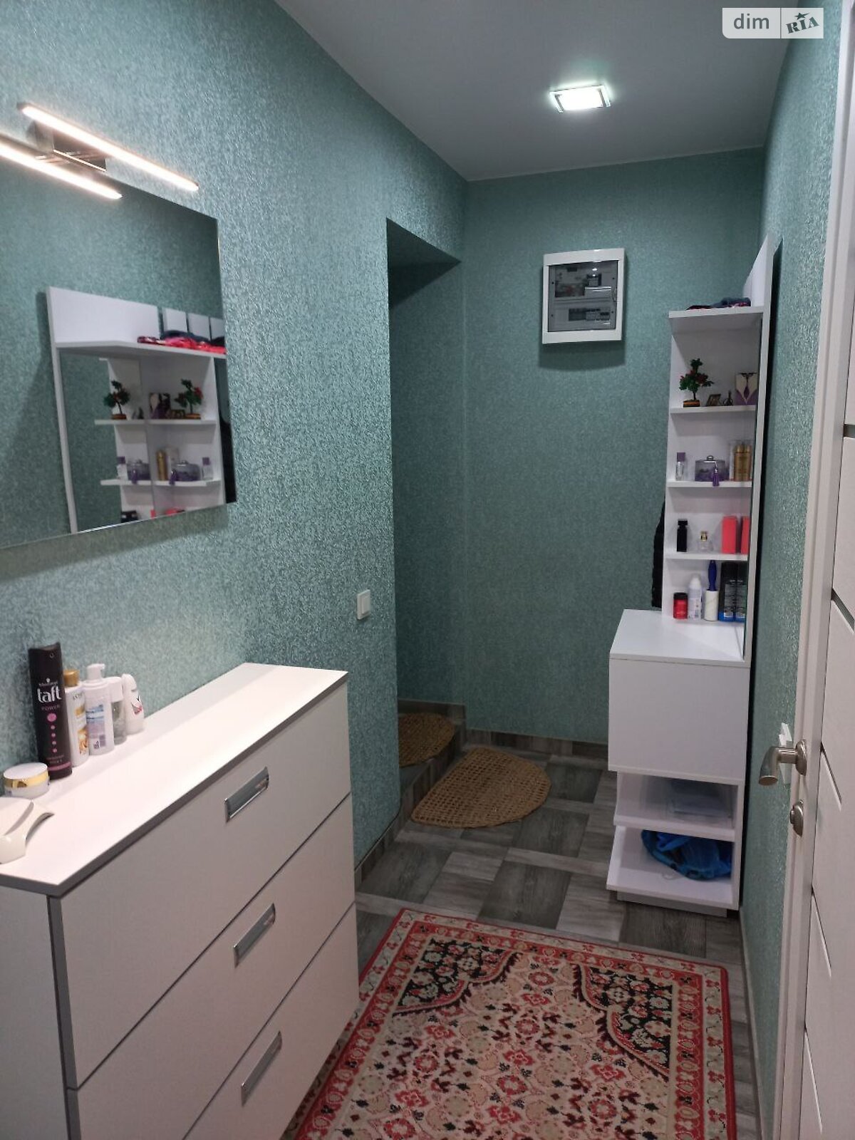 Продажа двухкомнатной квартиры в Днепре, на ул. Вознюк, район Приднепровский фото 1 Продажа двухкомнатной квартиры в Днепре, на ул. Вознюк, район Приднепровский фото 1