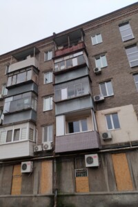 Продажа трехкомнатной квартиры в Днепре, на ул. 128-й Брыгады Теробороны 2, район Привокзальный фото 2