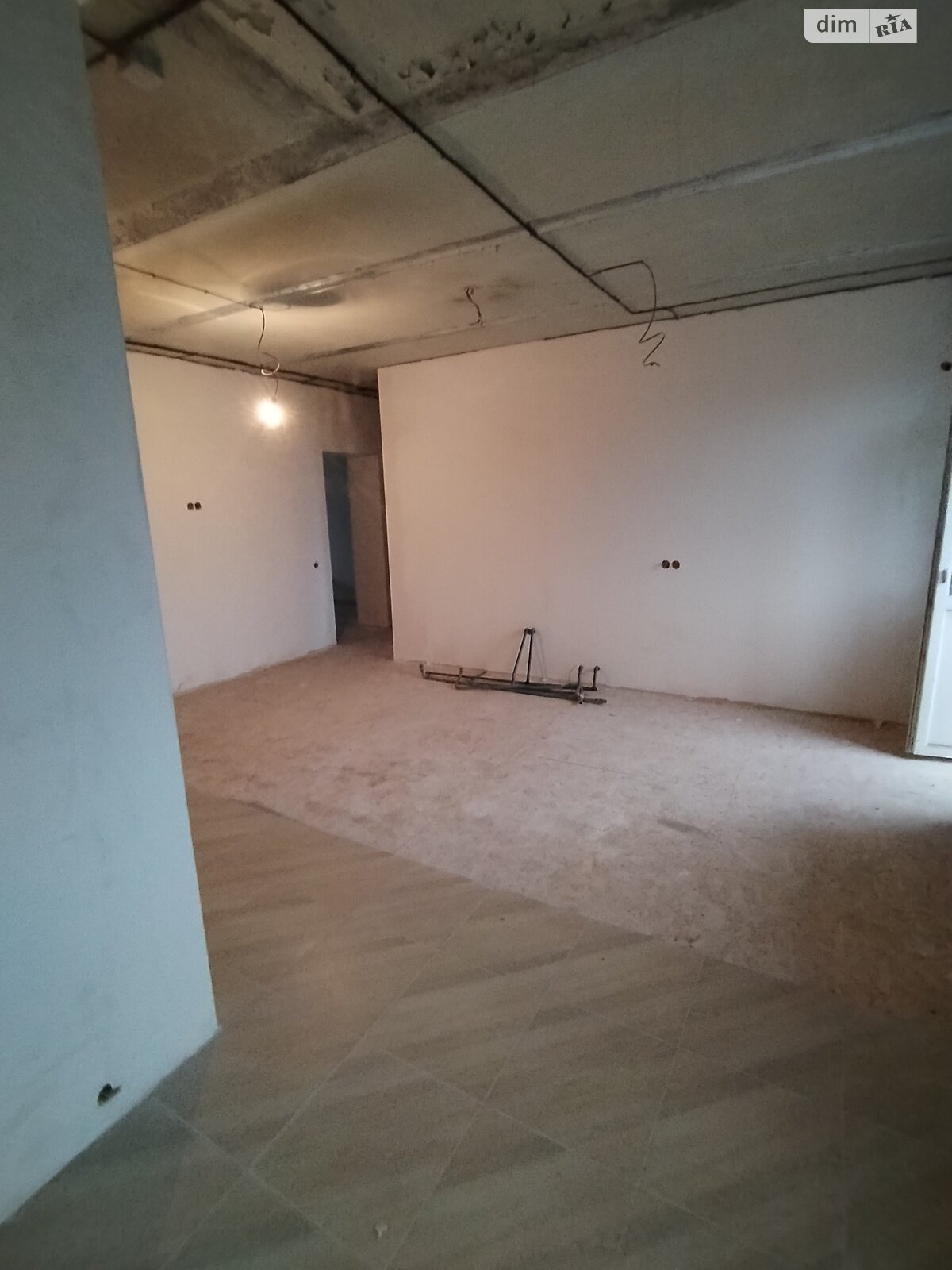 Продажа трехкомнатной квартиры в Днепре, на ул. 128-й Брыгады Теробороны 2, район Привокзальный фото 1