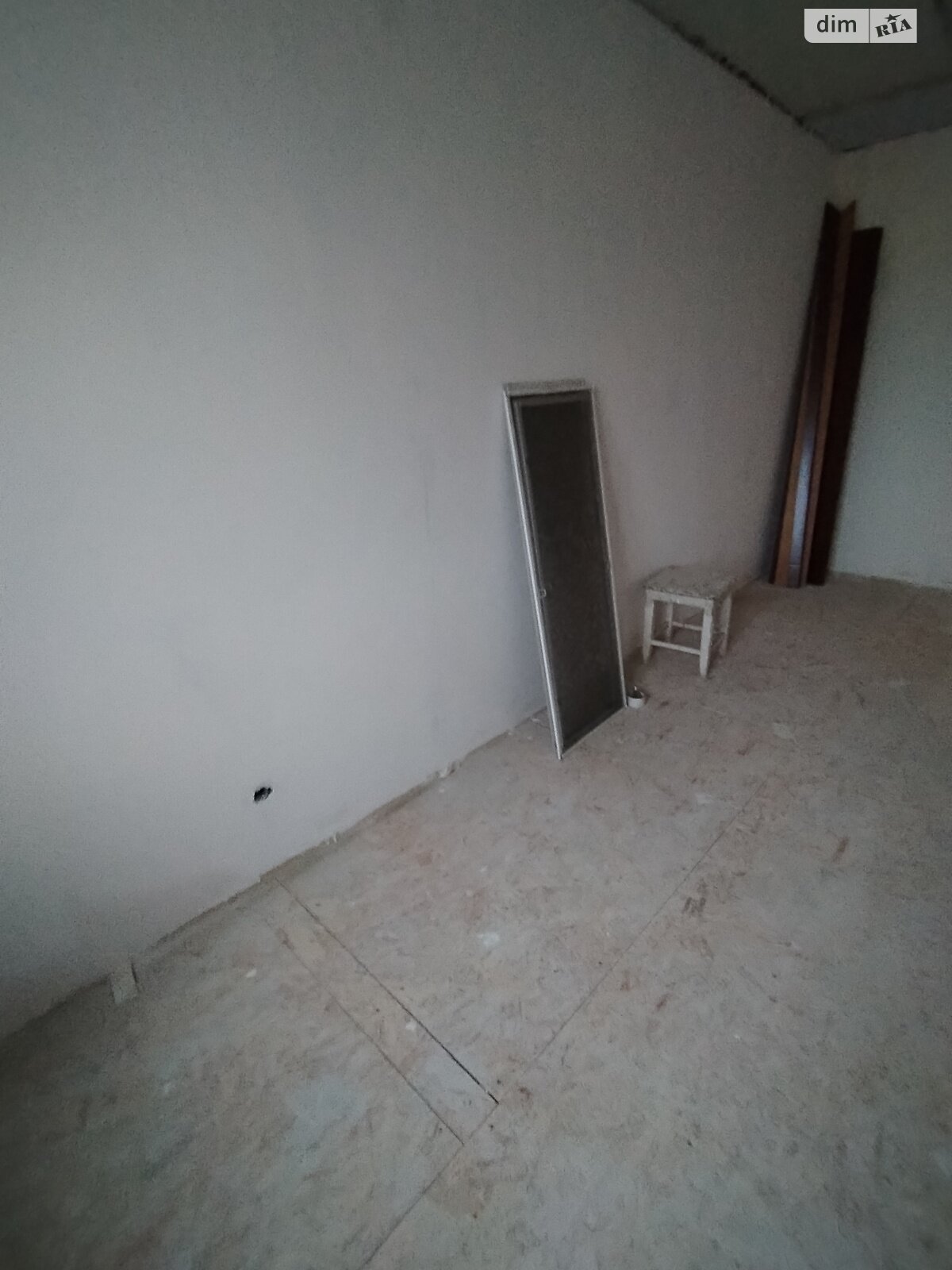 Продажа трехкомнатной квартиры в Днепре, на ул. 128-й Брыгады Теробороны 2, район Привокзальный фото 1