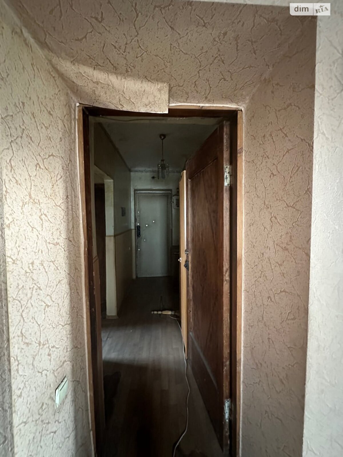 Продажа трехкомнатной квартиры в Днепре, на пл. Вокзальная, район Привокзальный фото 1 Продажа трехкомнатной квартиры в Днепре, на пл. Вокзальная, район Привокзальный фото 1