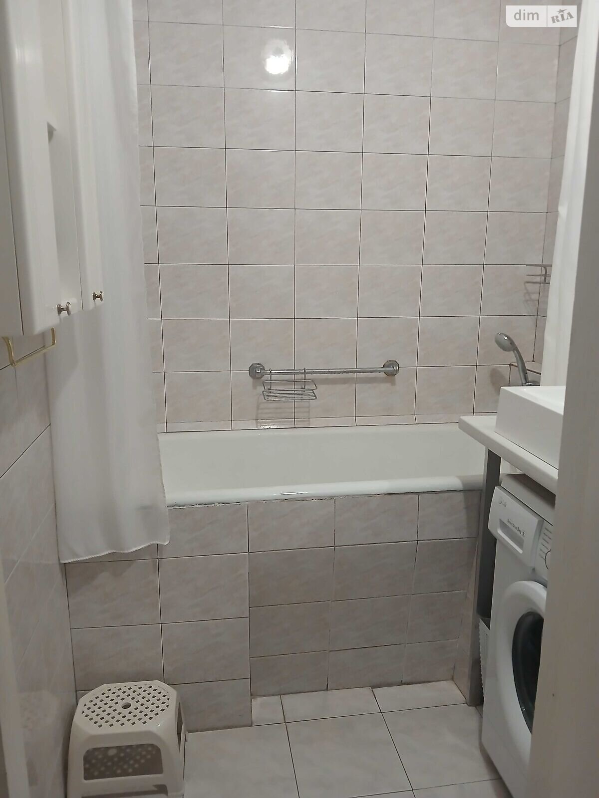 Продаж чотирикімнатної квартири в Дніпрі, на вул. Вокзальна 6, кв. 22, район Привокзальний фото 1 Продаж чотирикімнатної квартири в Дніпрі, на вул. Вокзальна 6, кв. 22, район Привокзальний фото 1