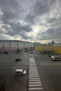 Продажа трехкомнатной квартиры в Днепре, на ул. Вокзальная 1, район Привокзальный фото 2