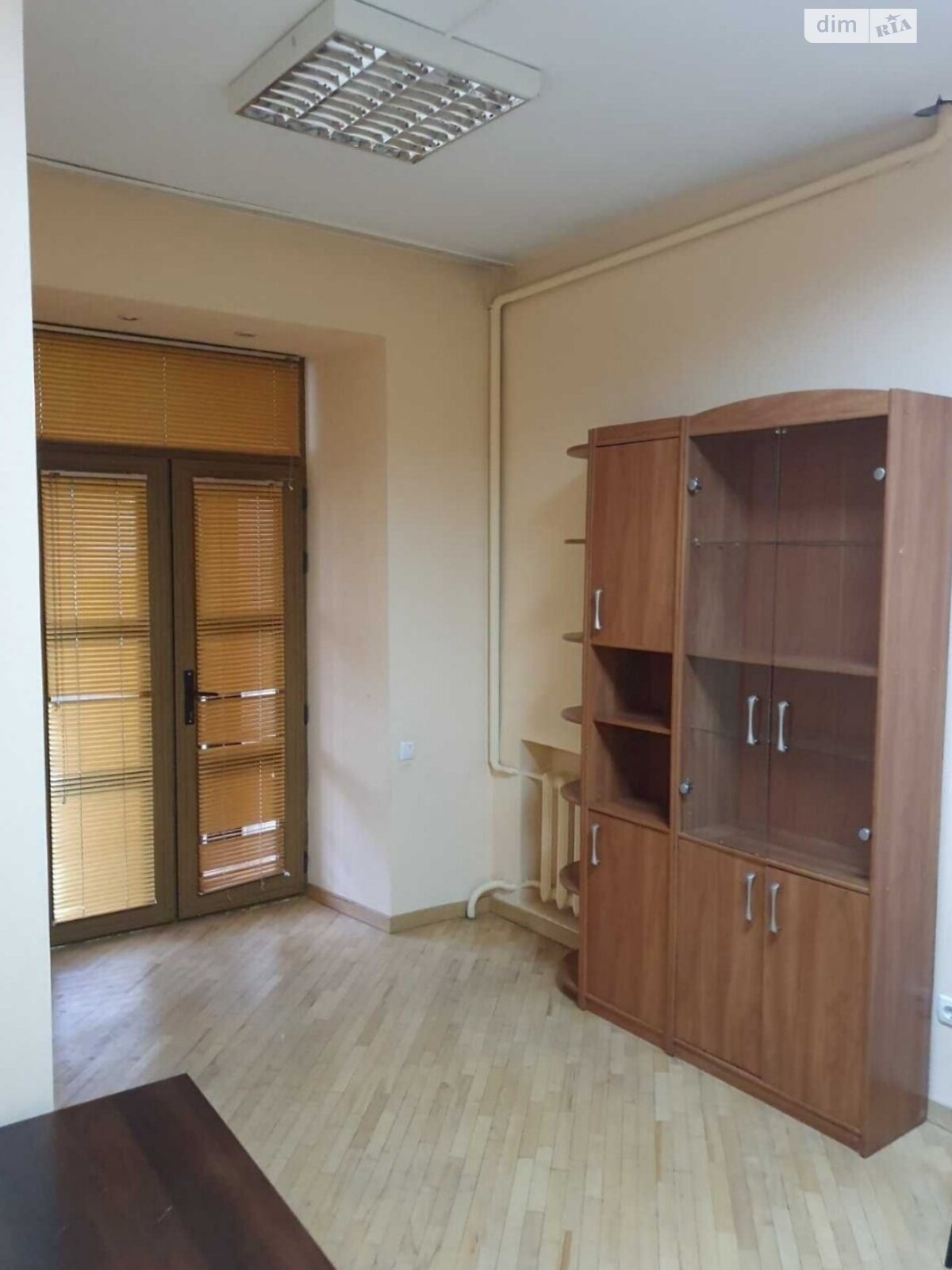 Продажа трехкомнатной квартиры в Днепре, на просп. Яворницкого Дмитрия 123, район Привокзальный фото 1 Продажа трехкомнатной квартиры в Днепре, на просп. Яворницкого Дмитрия 123, район Привокзальный фото 1