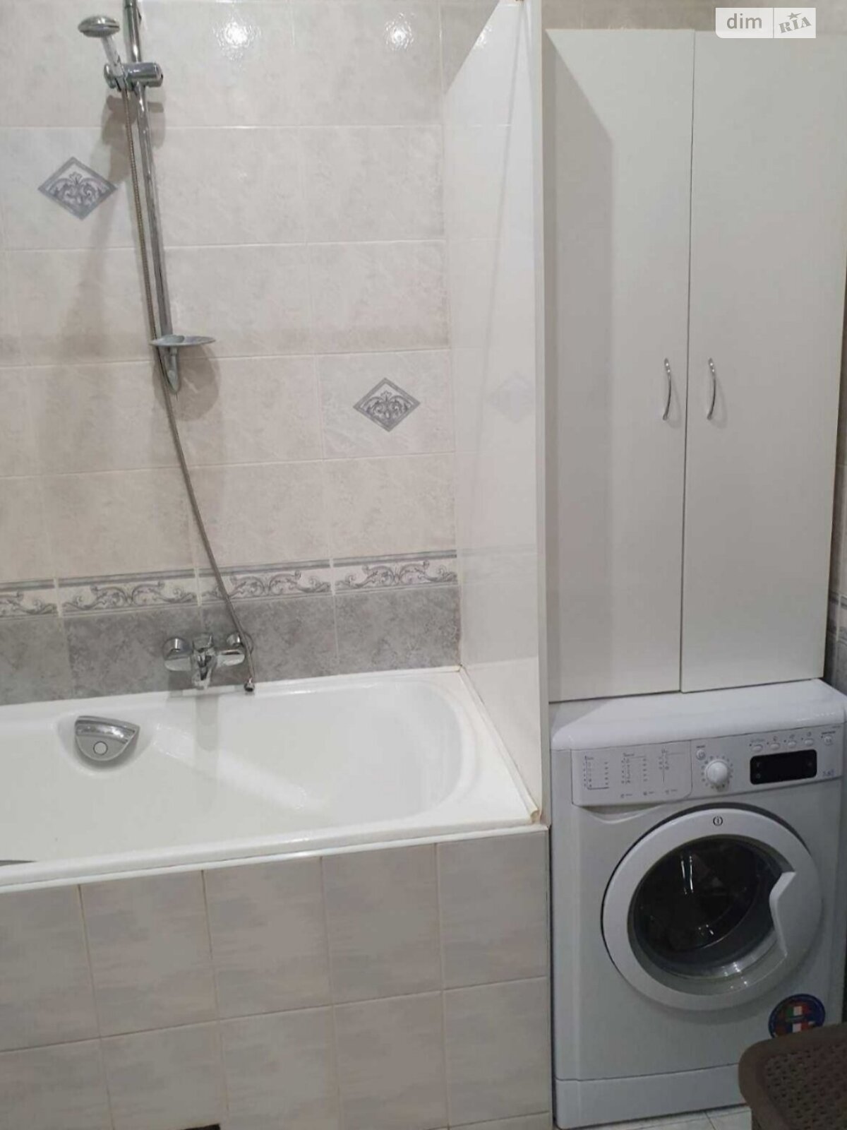 Продажа трехкомнатной квартиры в Днепре, на просп. Яворницкого Дмитрия 123, район Привокзальный фото 1 Продажа трехкомнатной квартиры в Днепре, на просп. Яворницкого Дмитрия 123, район Привокзальный фото 1
