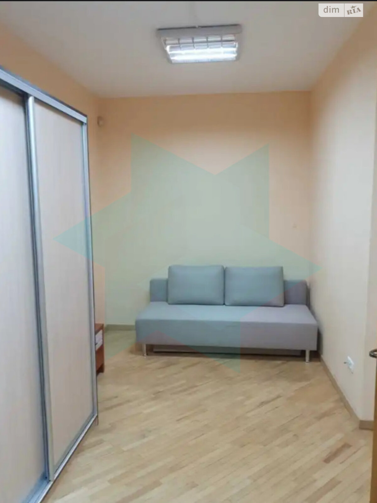 Продажа трехкомнатной квартиры в Днепре, на просп. Яворницкого Дмитрия 123, район Привокзальный фото 1 Продажа трехкомнатной квартиры в Днепре, на просп. Яворницкого Дмитрия 123, район Привокзальный фото 1