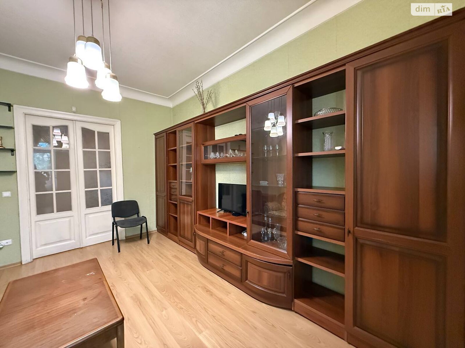 Продажа двухкомнатной квартиры в Днепре, на просп. Яворницкого Дмитрия 119, район Привокзальный фото 1 Продажа двухкомнатной квартиры в Днепре, на просп. Яворницкого Дмитрия 119, район Привокзальный фото 1