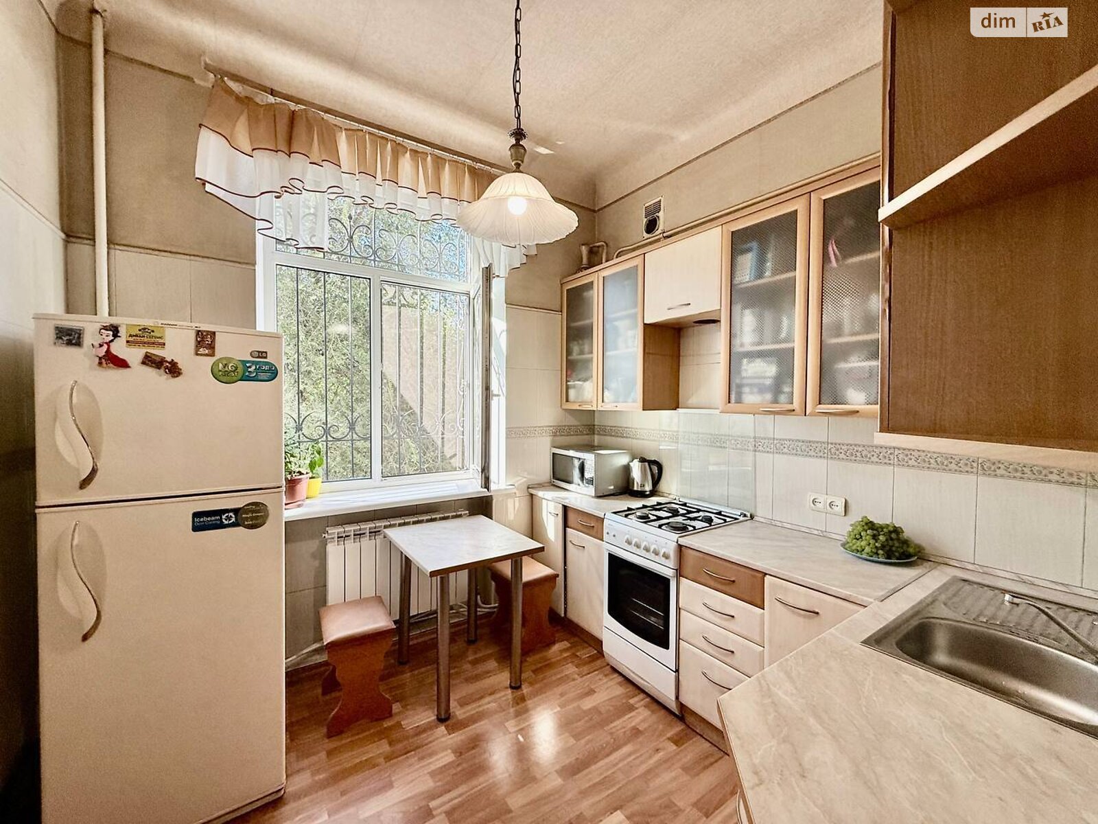 Продажа двухкомнатной квартиры в Днепре, на просп. Яворницкого Дмитрия 119, район Привокзальный фото 1 Продажа двухкомнатной квартиры в Днепре, на просп. Яворницкого Дмитрия 119, район Привокзальный фото 1