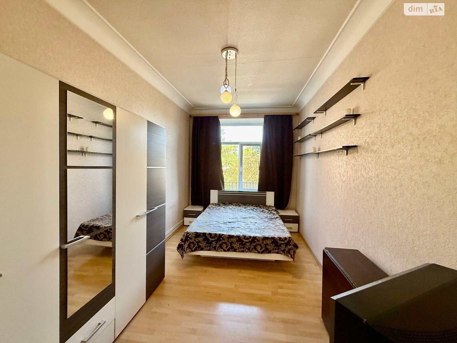 Продажа двухкомнатной квартиры в Днепре, на просп. Яворницкого Дмитрия 119, район Привокзальный фото 1 Продажа двухкомнатной квартиры в Днепре, на просп. Яворницкого Дмитрия 119, район Привокзальный фото 1