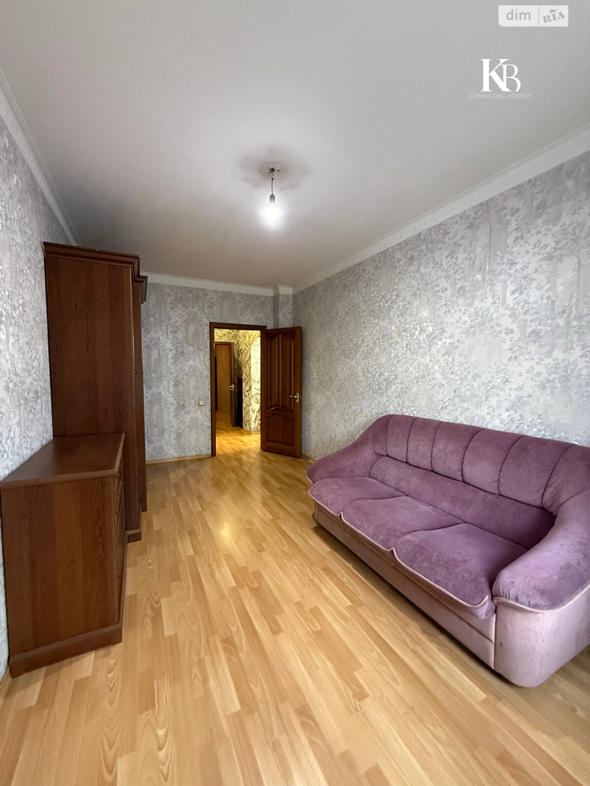 Продажа двухкомнатной квартиры в Днепре, на просп. Яворницкого Дмитрия 121, район Привокзальный фото 1 Продажа двухкомнатной квартиры в Днепре, на просп. Яворницкого Дмитрия 121, район Привокзальный фото 1