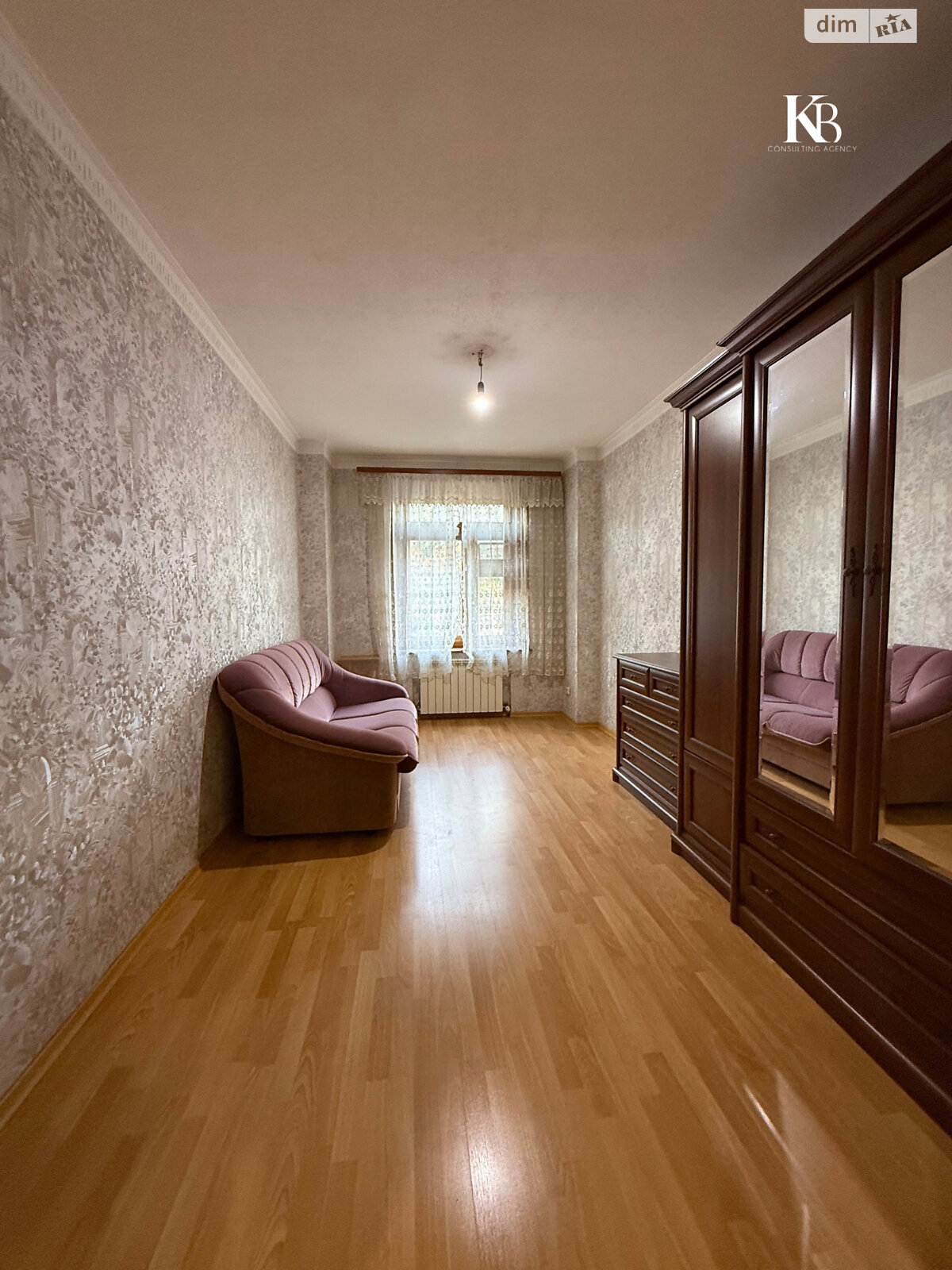 Продажа двухкомнатной квартиры в Днепре, на просп. Яворницкого Дмитрия 121, район Привокзальный фото 1 Продажа двухкомнатной квартиры в Днепре, на просп. Яворницкого Дмитрия 121, район Привокзальный фото 1