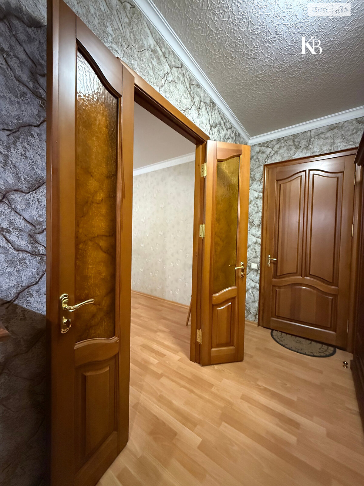 Продажа двухкомнатной квартиры в Днепре, на просп. Яворницкого Дмитрия 121, район Привокзальный фото 1 Продажа двухкомнатной квартиры в Днепре, на просп. Яворницкого Дмитрия 121, район Привокзальный фото 1