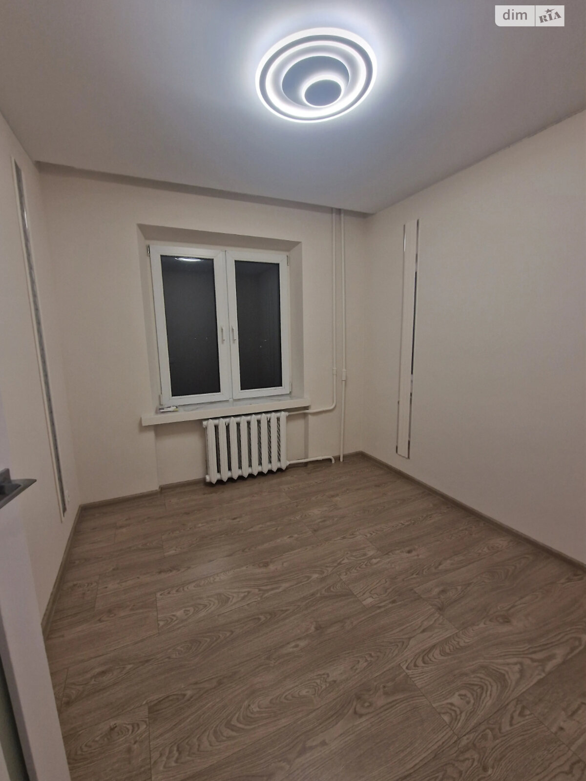 Продажа трехкомнатной квартиры в Днепре, на ул. Драгоманова Михаила 54, район Центр фото 1 Продажа трехкомнатной квартиры в Днепре, на ул. Драгоманова Михаила 54, район Центр фото 1