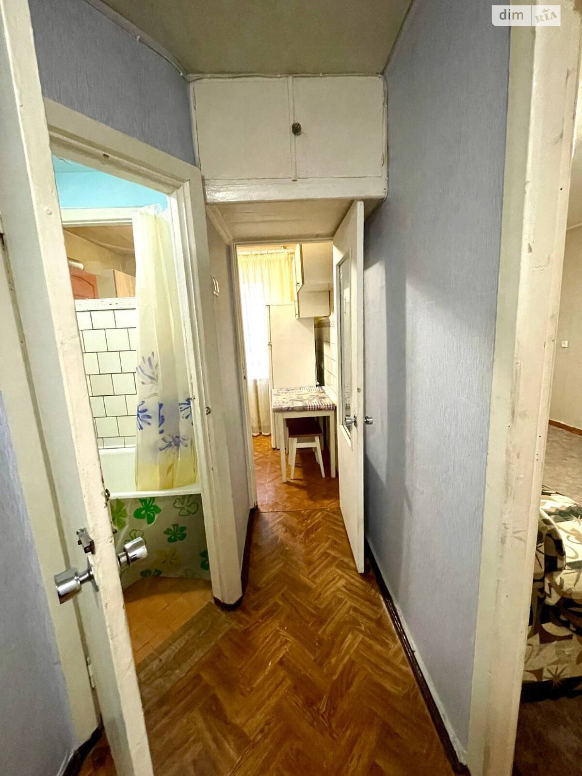 Продажа трехкомнатной квартиры в Днепре, на просп. Хмельницкого Богдана 8, район Проспект Поля фото 1 Продажа трехкомнатной квартиры в Днепре, на просп. Хмельницкого Богдана 8, район Проспект Поля фото 1