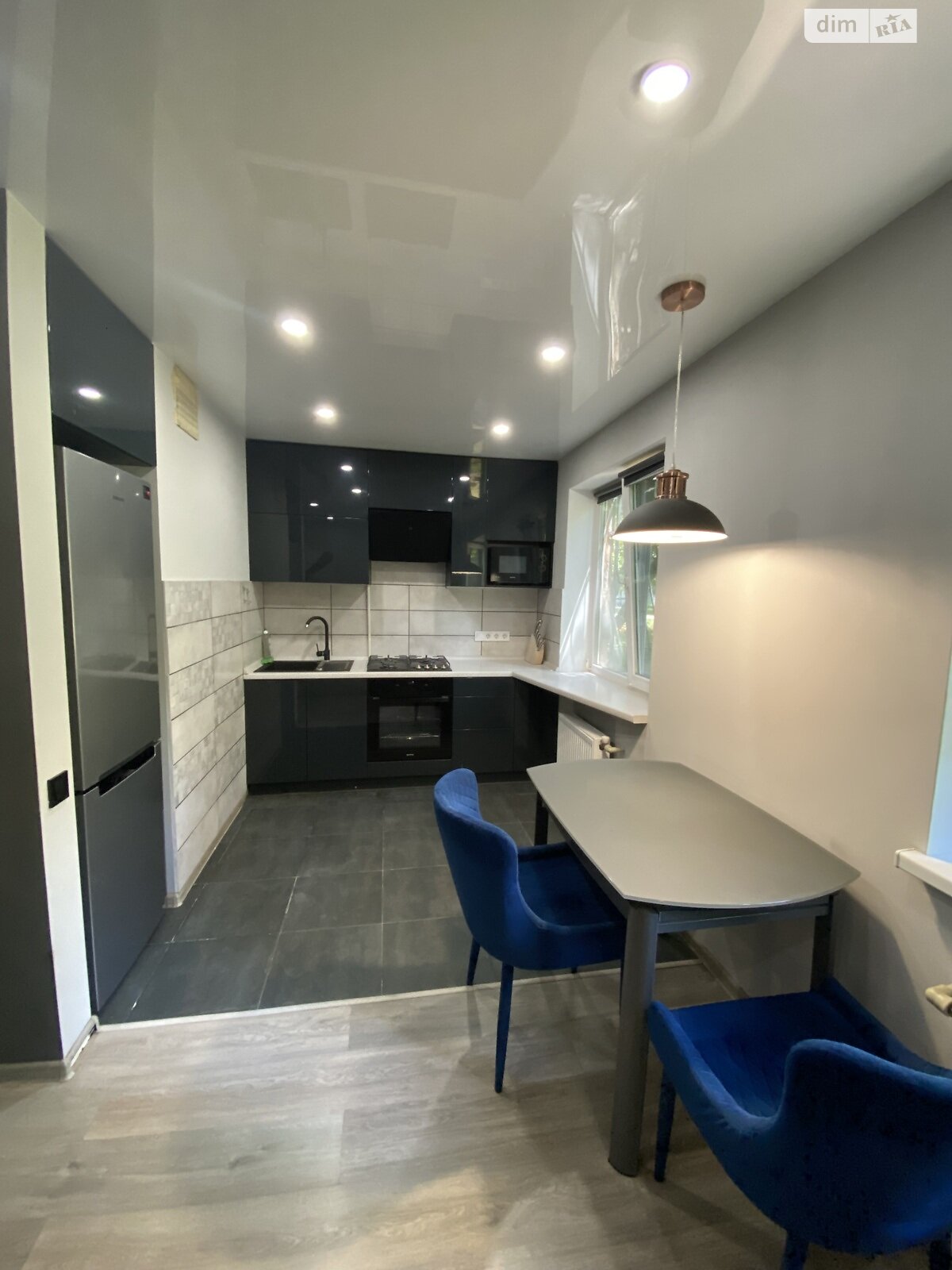 Продажа двухкомнатной квартиры в Днепре, на просп. Хмельницкого Богдана, район Проспект Поля фото 1