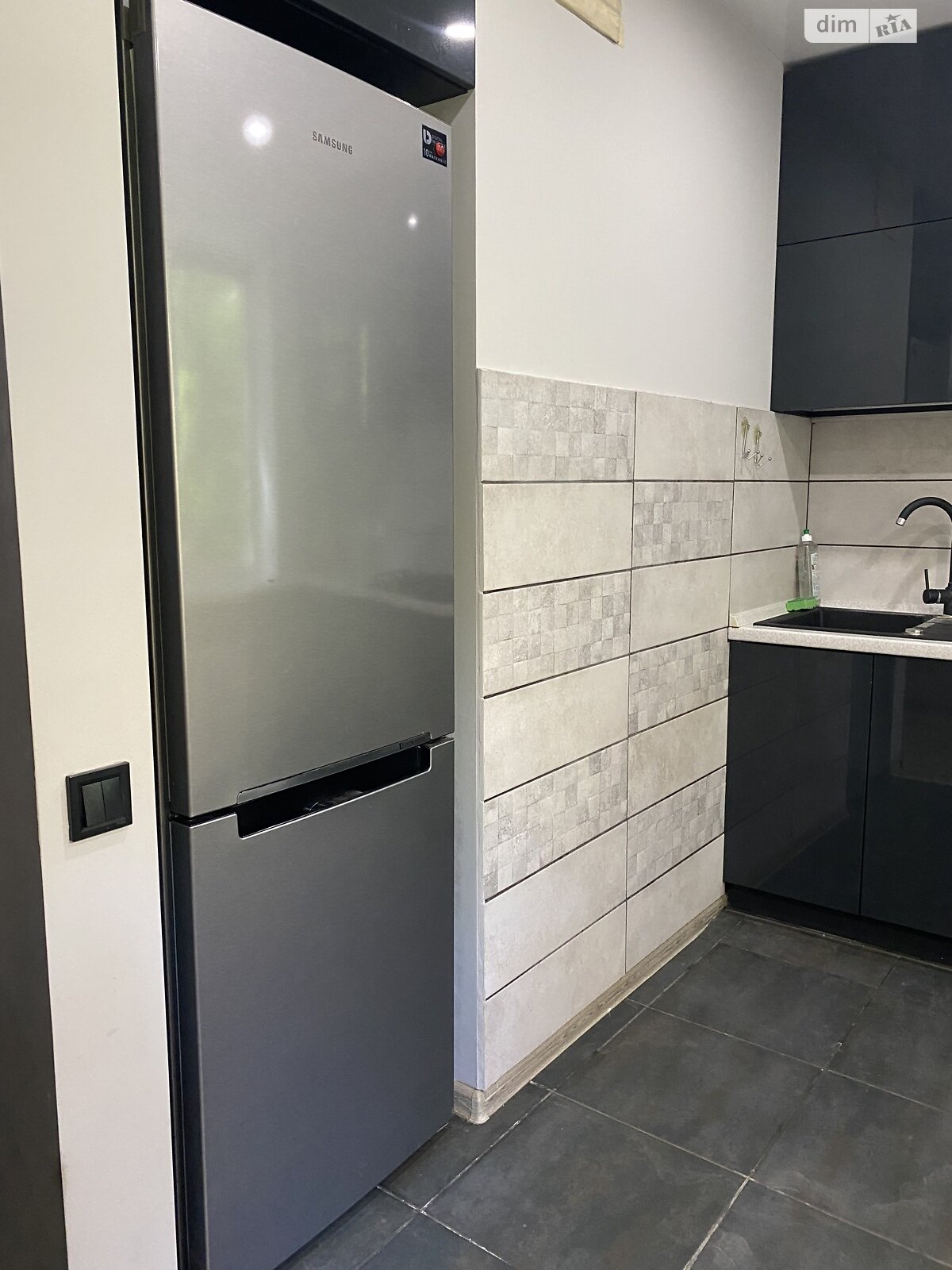 Продажа двухкомнатной квартиры в Днепре, на просп. Хмельницкого Богдана, район Проспект Поля фото 1