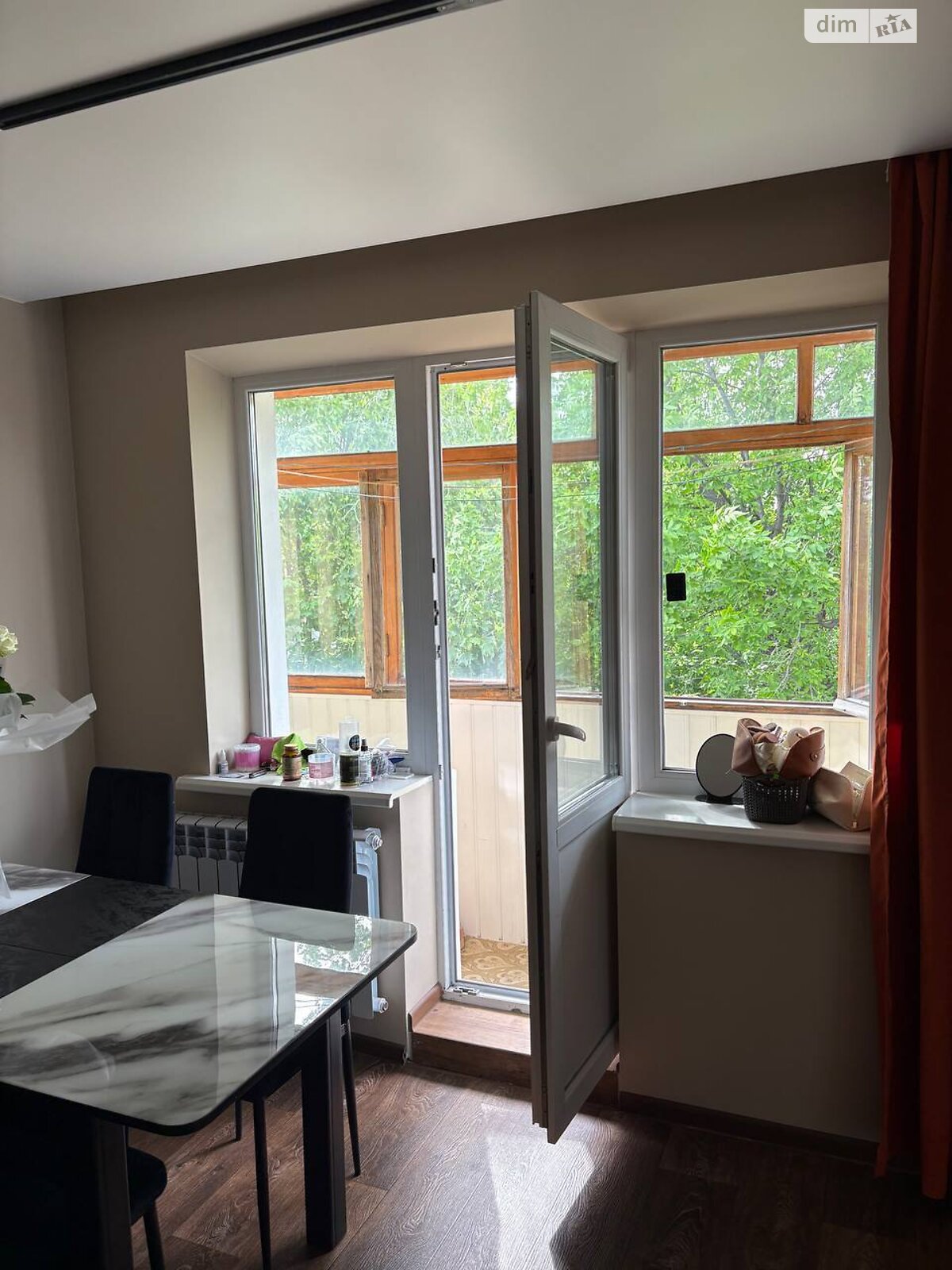 Продажа трехкомнатной квартиры в Днепре, на просп. Хмельницкого Богдана 4В, район Проспект Поля фото 1